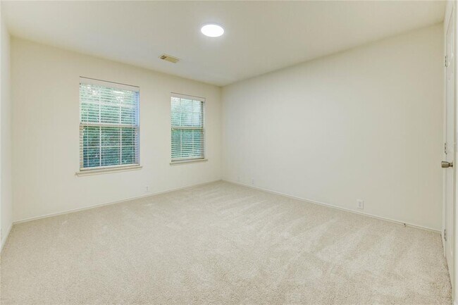 Building Photo - 10235 Sugarbridge Trail