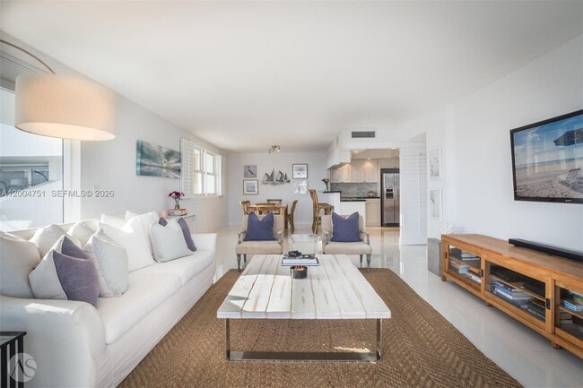 Building Photo - 177 Ocean Ln Dr