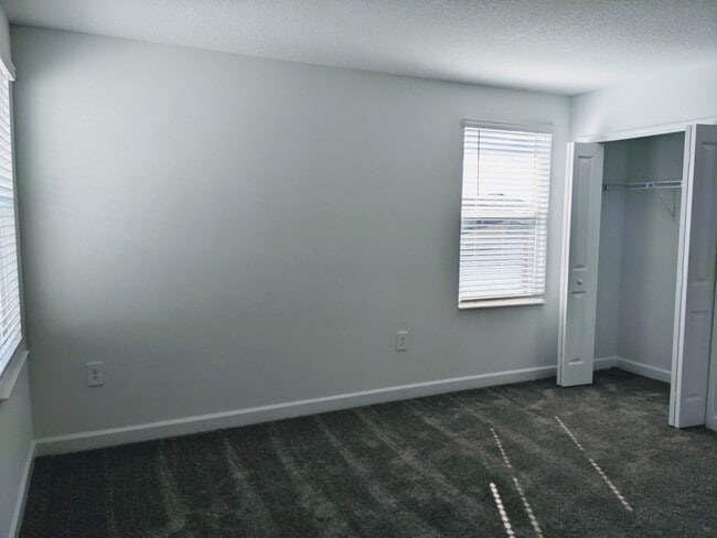 Building Photo - 11716 Language Wy