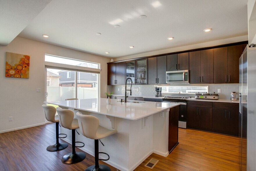 Building Photo - 3998 N Rivera Ct