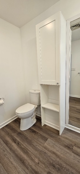 Building Photo - 19 N Trooper Rd