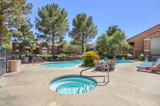 Building Photo - 555 E Silverado Ranch Blvd