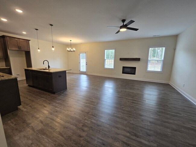 Building Photo - 133 Mumford Rd