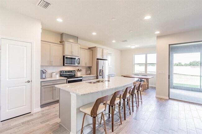 Building Photo - 8202 Olive Brook Dr