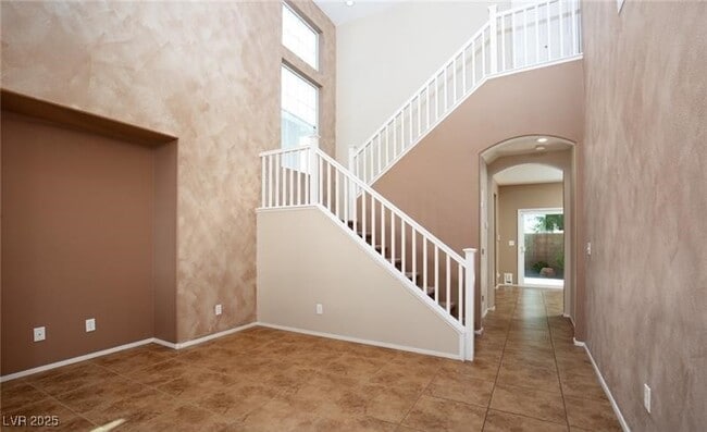 Building Photo - 10647 Bandera Mountain Ln