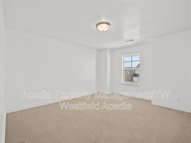 Building Photo - 136 N Desert Sage Dr