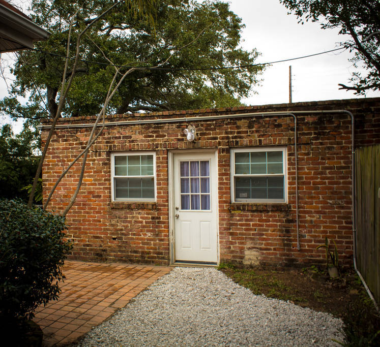 Building Photo - 4615 Dart St