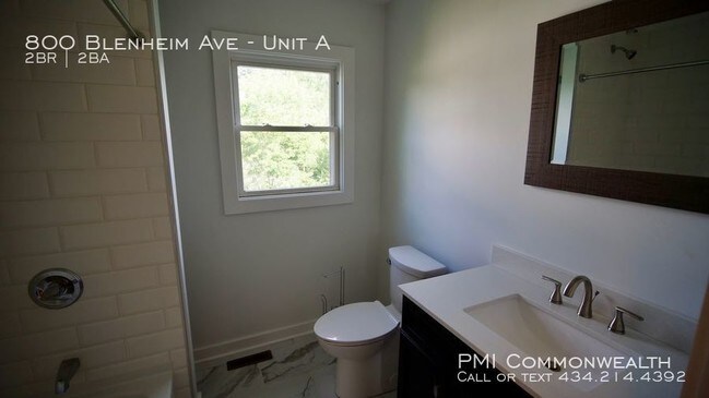 Building Photo - 2 Bed / 1.5 Bath Recently Remodeled