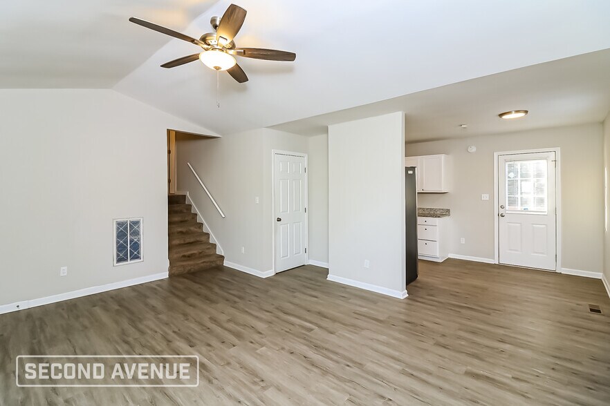 Building Photo - 58 Southwind Dr