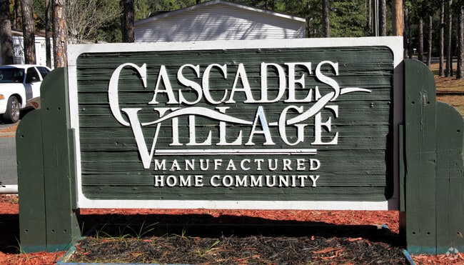 Building Photo - Cascade Village