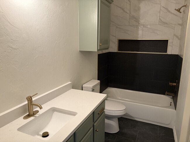 Building Photo - 11601 Hackney Ln