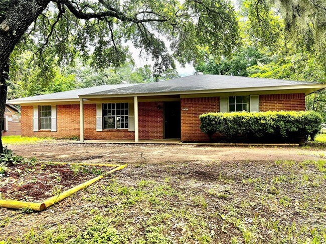 Building Photo - 29720 Shady Brook Ln