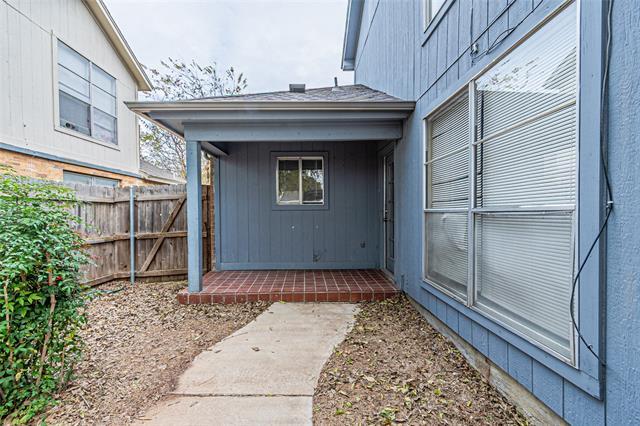 Building Photo - 2324 Summer Pl Dr