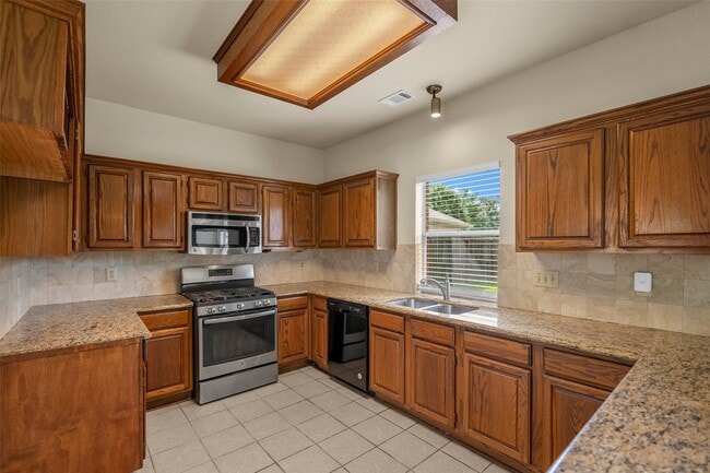 Building Photo - 4922 Moss Run Dr