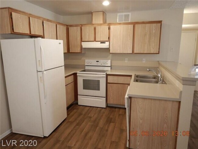 Building Photo - COMING SOON - Ready no later than the begi...