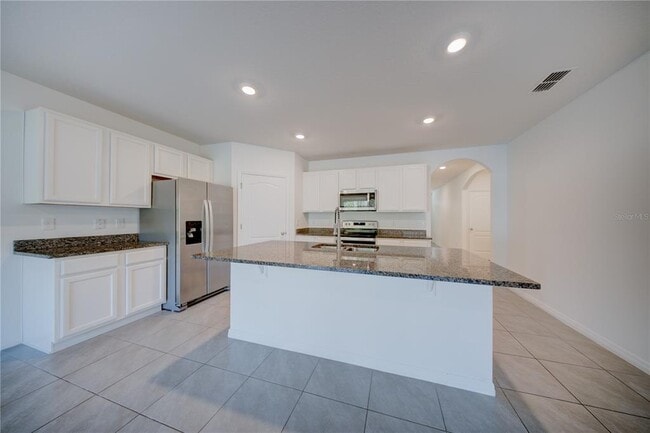 Building Photo - 5327 Timberland Ave