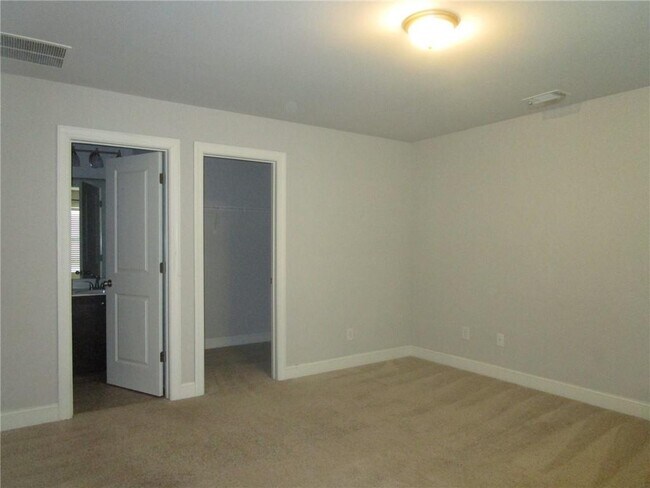 Building Photo - 4442 Big Rock Rdg Trl
