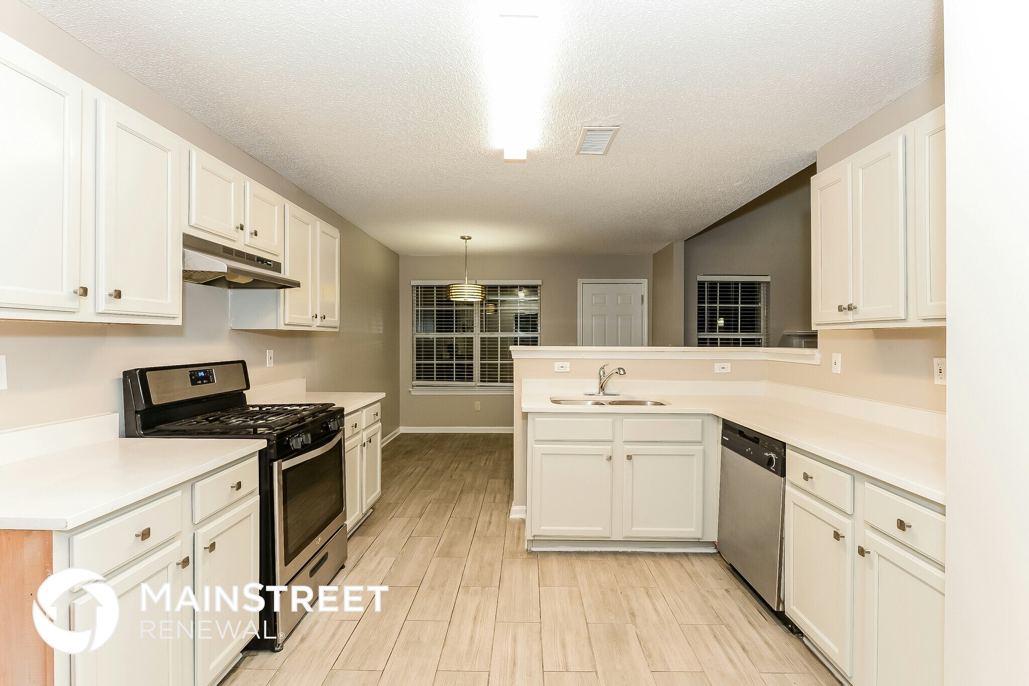 Building Photo - 941 Reda Ct