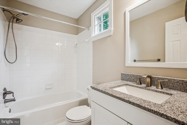 Building Photo - 15264 Mimosa Trail