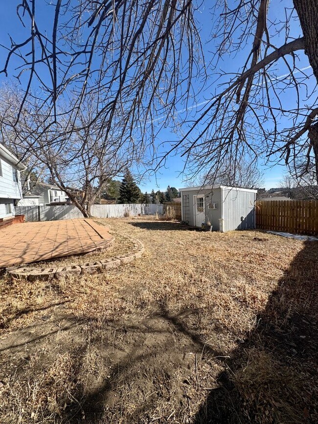 Building Photo - 4 Bedroom home in Stunning Rockrimmon