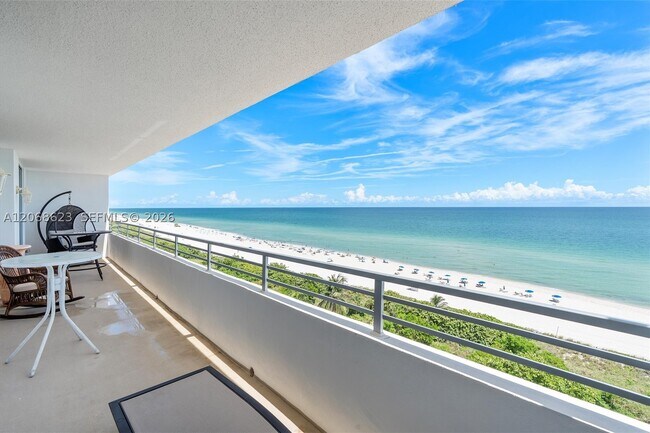 Building Photo - 5555 Collins Ave