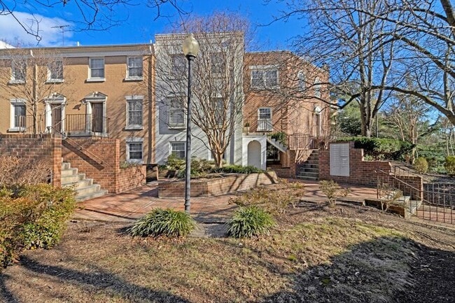 Building Photo - 4305 Massachusetts Ave NW