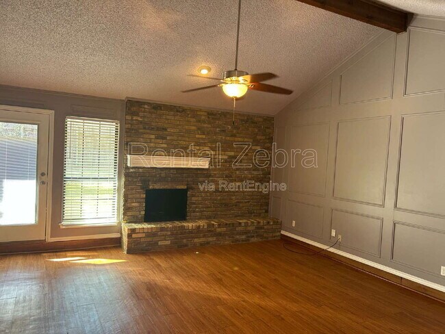 Building Photo - 4806 Stage Line Dr