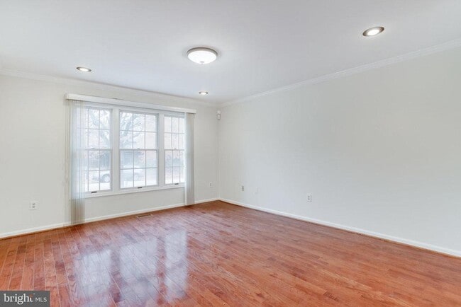 Building Photo - 9216 Burley Ln