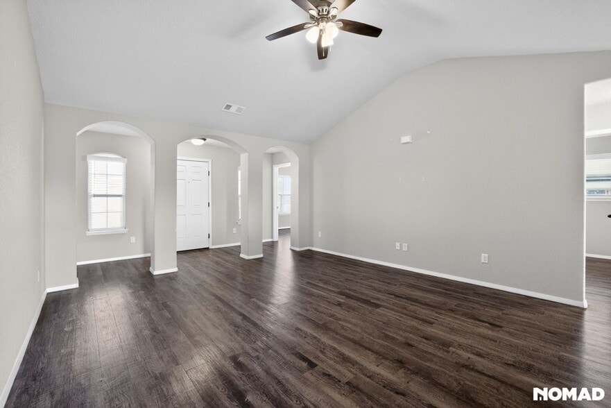 Building Photo - 4307 SW Lenox Ave