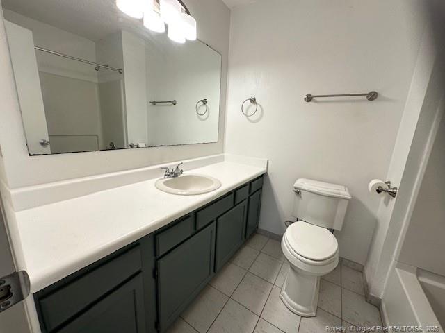 Building Photo - 6036 Lakeway Dr