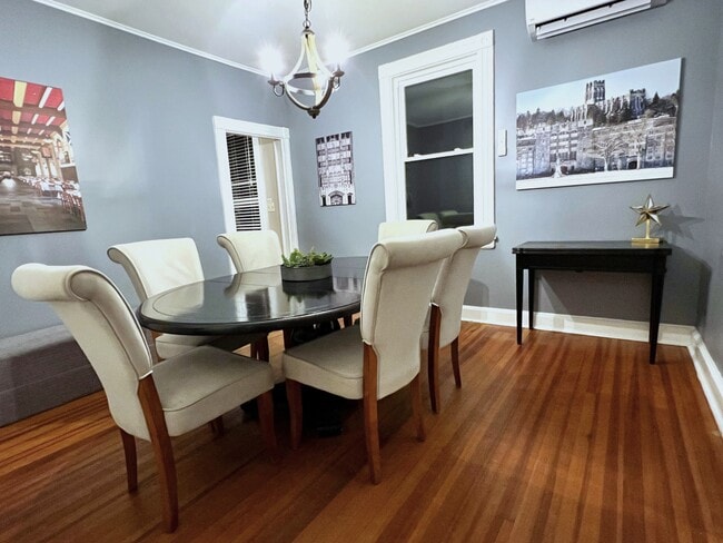 Building Photo - 14 Parry Ave