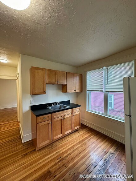 Building Photo - 20 Fairmount St