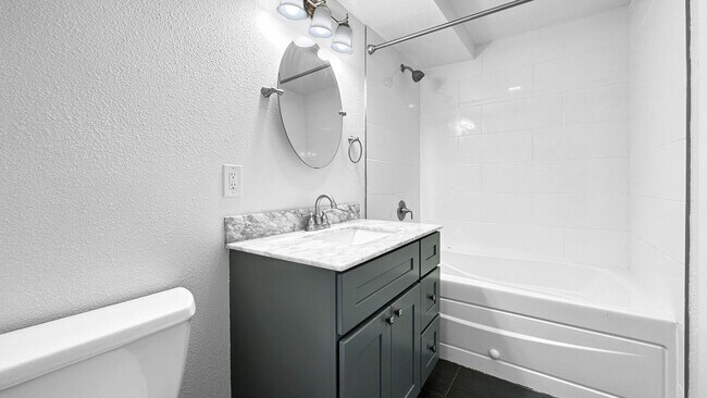 Building Photo - Private Gated Studio with Shared Backyard | Border of Emeryville & North Oakland