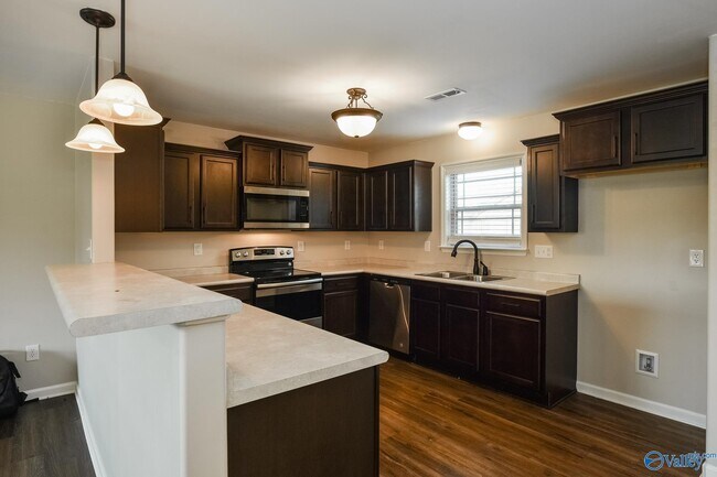 Building Photo - 107 Angela Ridge Way