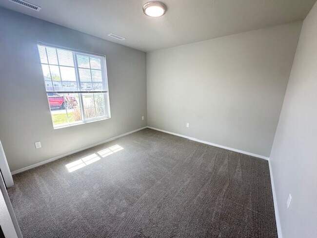 Building Photo - $500.00 MOVE IN CREDIT! Stunning Modern Home in Desirable Star, Idaho