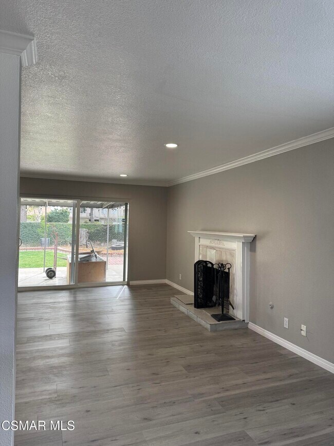 Building Photo - 1694 Regent St