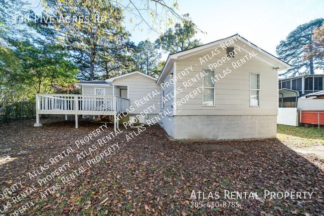 Building Photo - 338 5 Acre Rd