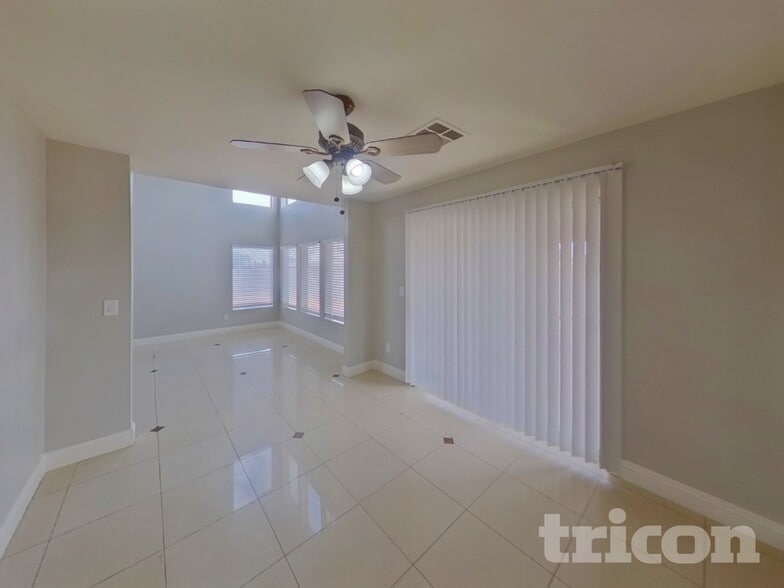 Building Photo - 3578 Tokyo Ct
