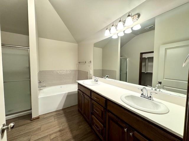 Building Photo - 2504 Northcreek Ln