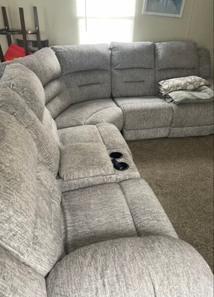 Building Photo - 307 Helen St