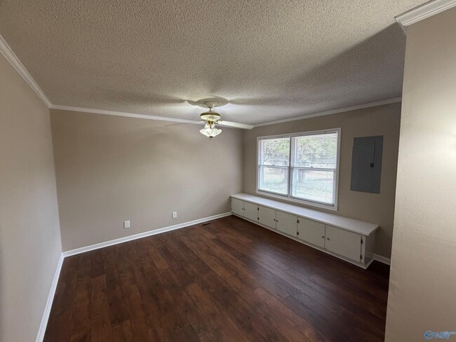 Building Photo - 16519 Market St