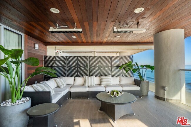 Building Photo - 26508 Latigo Shore Dr