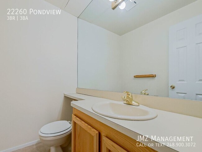 Building Photo - Welcome to this spacious and well-maintain...