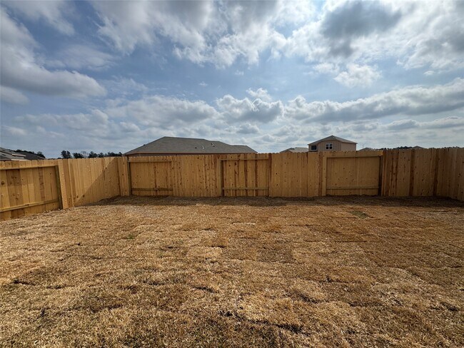 Building Photo - 15684 Plum Brk Dr