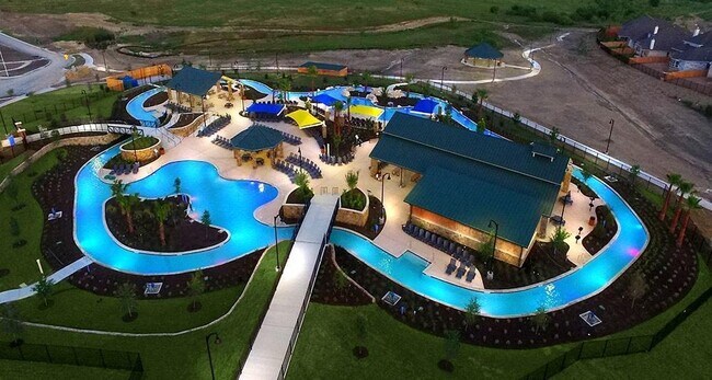 Building Photo - 384 Papaya Dr