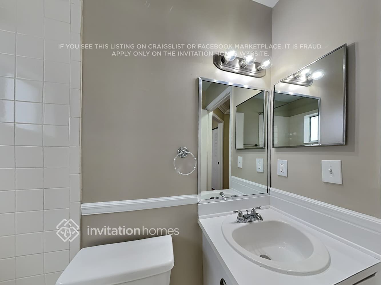 Building Photo - 13778 SW 145th St