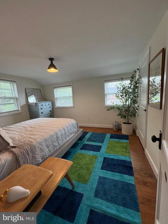 Building Photo - 509 D St