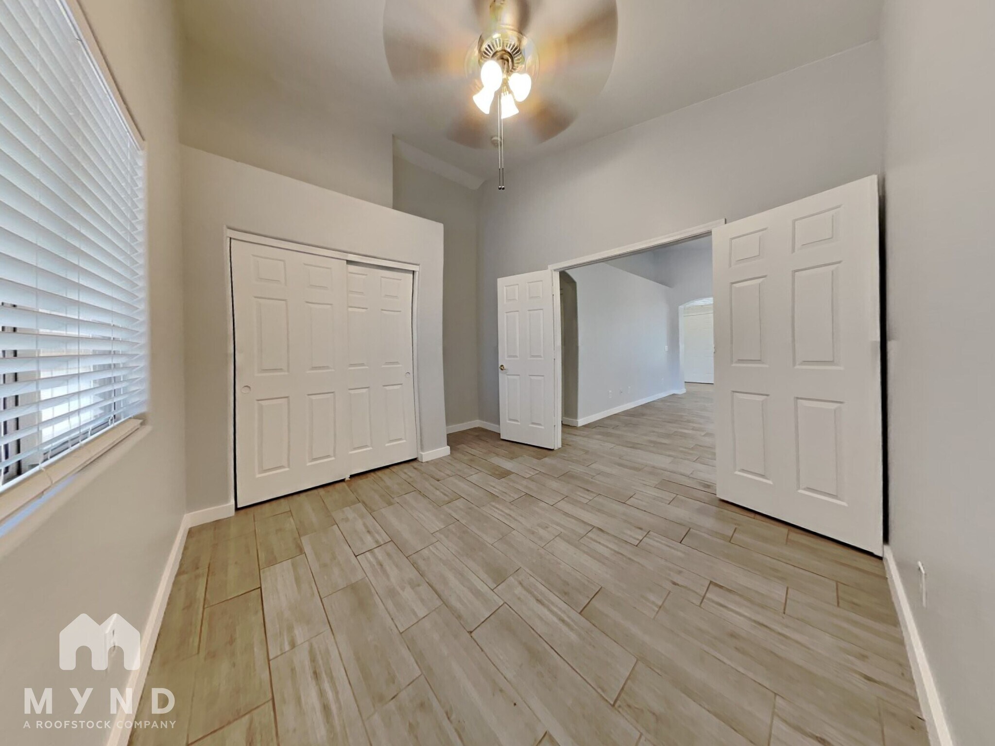 Building Photo - 3811 S 74th Dr