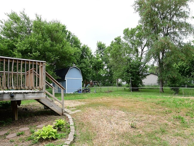 Building Photo - 4 bedroom / 3 bath in Yutan! Available Now!