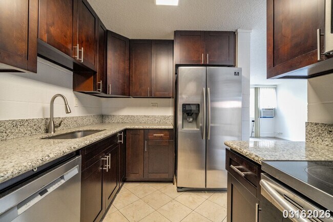 Building Photo - 1158 Hoola Pl